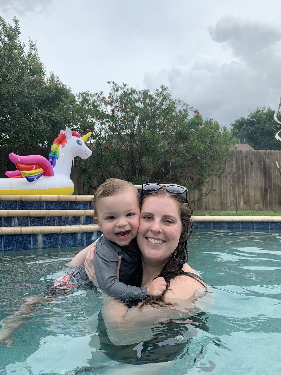 More swimming fun! Waterside sefie w my babes! #jrerocks #jresummerbingo @kisdjre