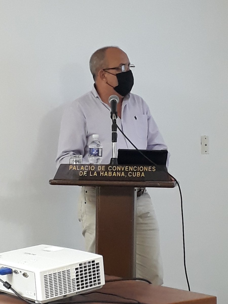 BancoCentralCub's tweet photo. 📌 Participan #BancariosCubanos del #BancoCentralDeCuba en el Taller Virtual “La Banca y sus perspectivas”
#VamosPorMas #CubaViva 🇨🇺
@marta_wilson @AlinoKaterine @aquinbeta @RosaCantillo8 @AintzaneDC @maxsilence @joaquinsglez https://t.co/sy5Q1x71wU