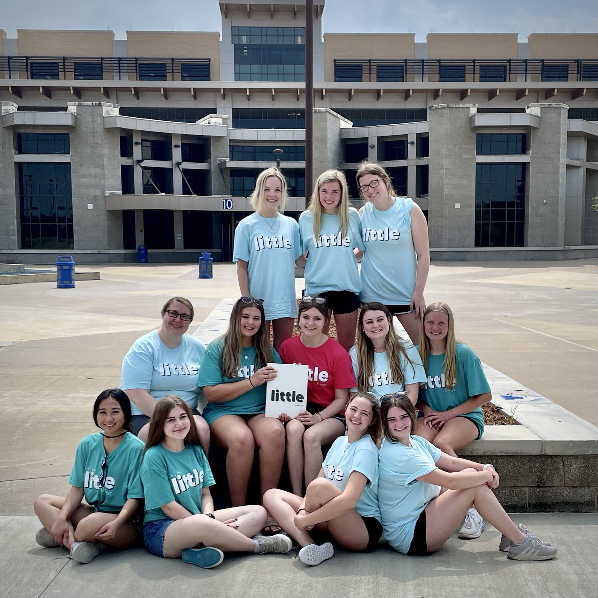 In the midst of all the big things that were happening all around us this year, we figured out that it’s the little things that really matter. 

We are proud to present the 2021 Hornet! 💙