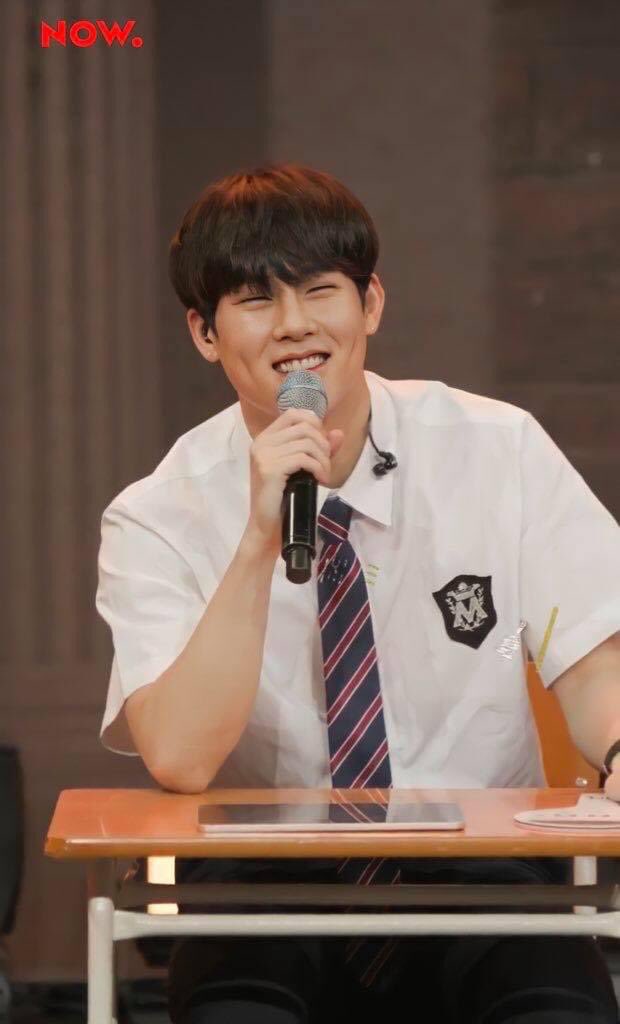 skzlove25's tweet photo. Honey se ve tan tierno y lindo con uniforme escolar.๐
#JOOHEON #JOOHONEY #MONBEBE #MONSTAX #MonstaXbestgroup https://t.co/fWqRSPe7LD