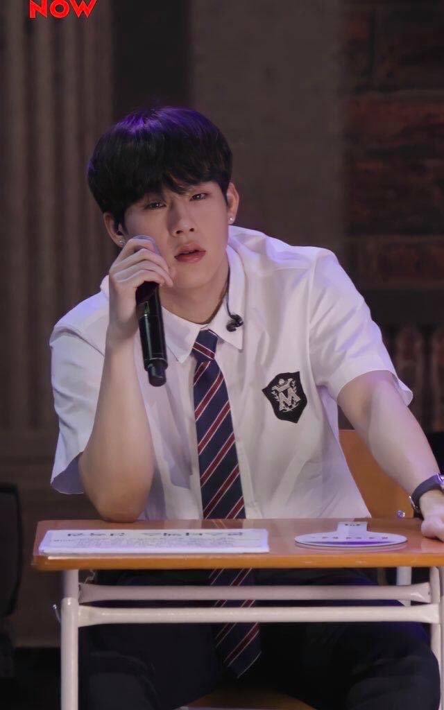 skzlove25's tweet photo. Honey se ve tan tierno y lindo con uniforme escolar.๐
#JOOHEON #JOOHONEY #MONBEBE #MONSTAX #MonstaXbestgroup https://t.co/fWqRSPe7LD