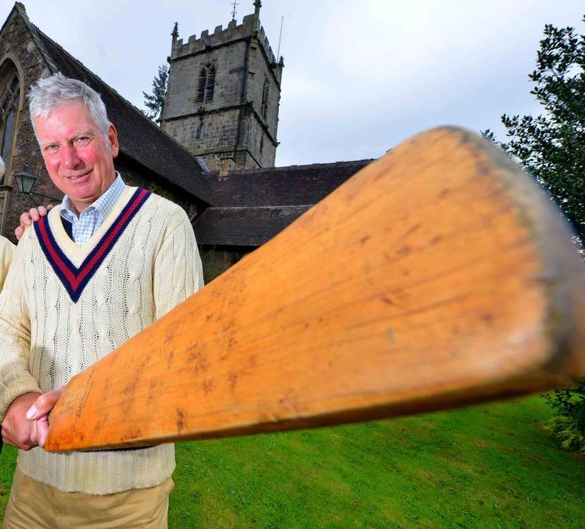 Season 3 Episode 2 is live! Listen at tinyurl.com/hitforsix We are joined by former England Cricket and Olympic Chaplain, and former @CIS_UK director Rev Andrew Wingfield-Digby. Make sure you tune in to this wide ranging interview! 🏏🏏🏏