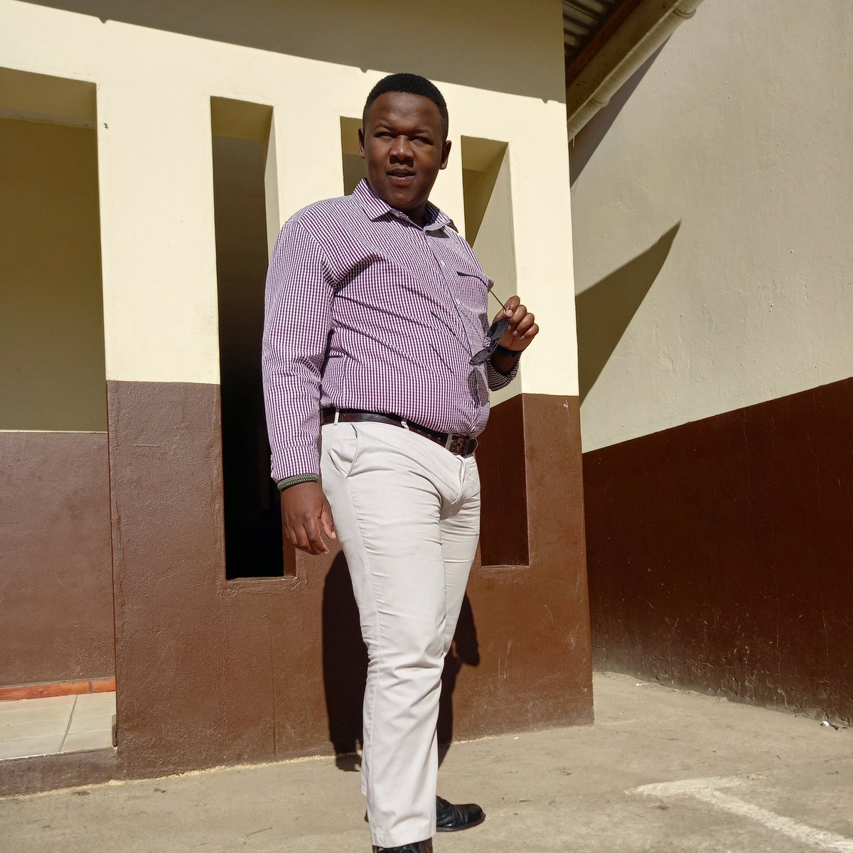 Razo_34683's tweet photo. #NewProfilePic https://t.co/RFQVGWIhdr