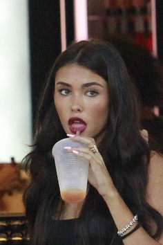 sstainedanjj's tweet photo. madison rares? maybe? maybe not? #madisonbeer #STREAMRECKLESS https://t.co/avqC7twHwY
