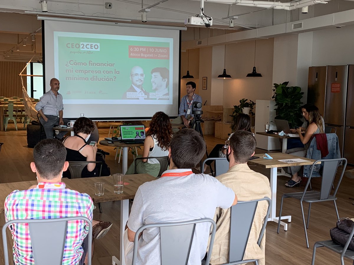 quinof's tweet photo. En el #CEO2CEO de @NetmentoraCat , @UpBizor y @AticcoCoworking con @JordiAltimira y Felipe Ojeda (@Refruiting ) https://t.co/iVAKdpV1DJ