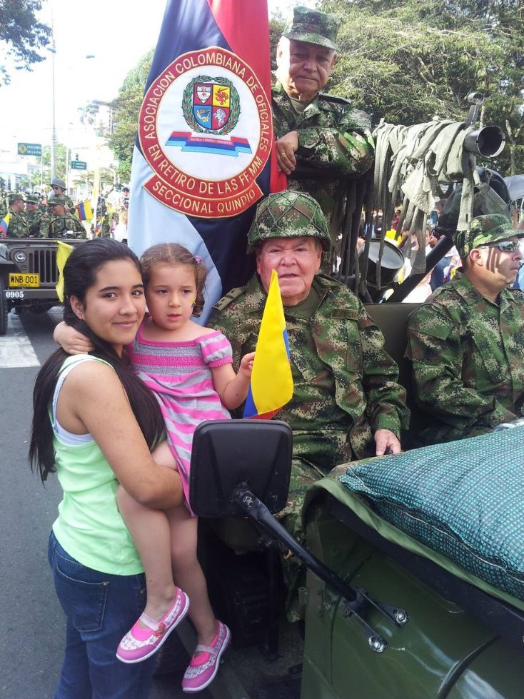 castano_cesar's tweet photo. Falleció en la ciudad de Armenia, el sr. Coronel (ra) Jorge Alberto Quintero Puentes, (1922-2021). Oficial egresado de la @ESMIC_EJC en 1948, miembro de la promoción "José Acevedo y Gómez". Veterano de la guerra de Corea, fundador de dos batallones de @Ingenieros_EJC https://t.co/KJU5EvKXJF