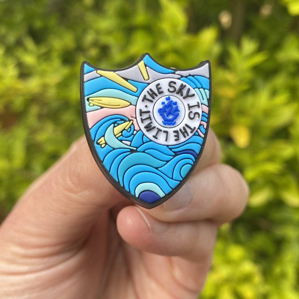 Venessascott_uk's tweet photo. I was recently involved in a super exciting project with Blue Peter where I worked with Team GBs world class skater Sky Brown to bring a design for their new Sports badge to life. And here it is!...What new sport will you try in order to achieve yours?! 🤩 x https://t.co/tlU8rSuCXS