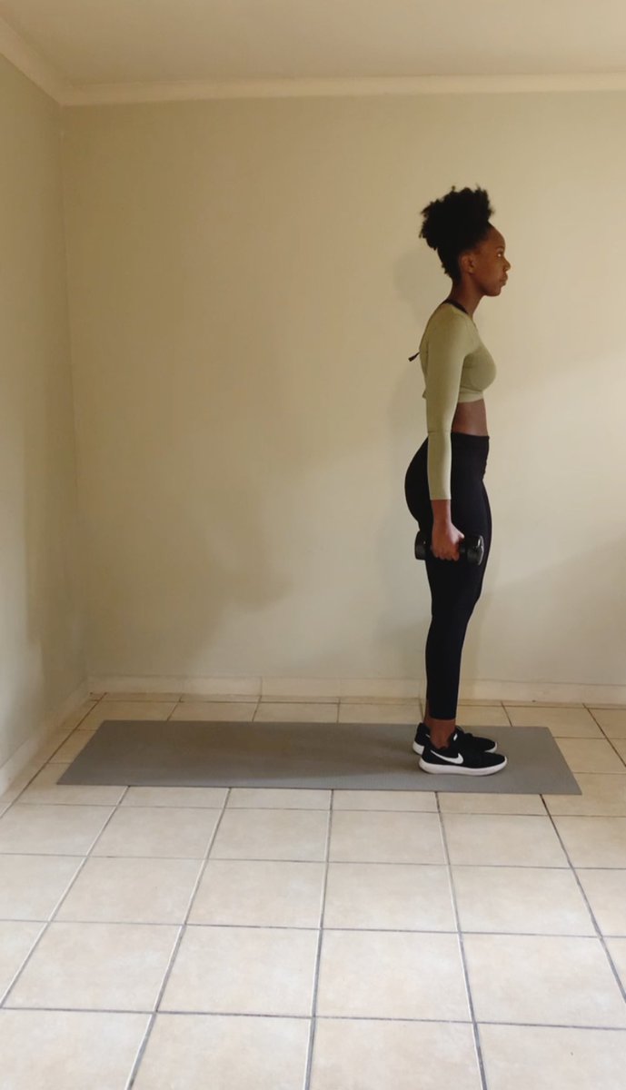 funfitjoy's tweet photo. Take a lunge #SkeemSaam 

#homeworkout #gym #fitness #fitnessmodel #funfitjoy https://t.co/j9M5UBVDLz