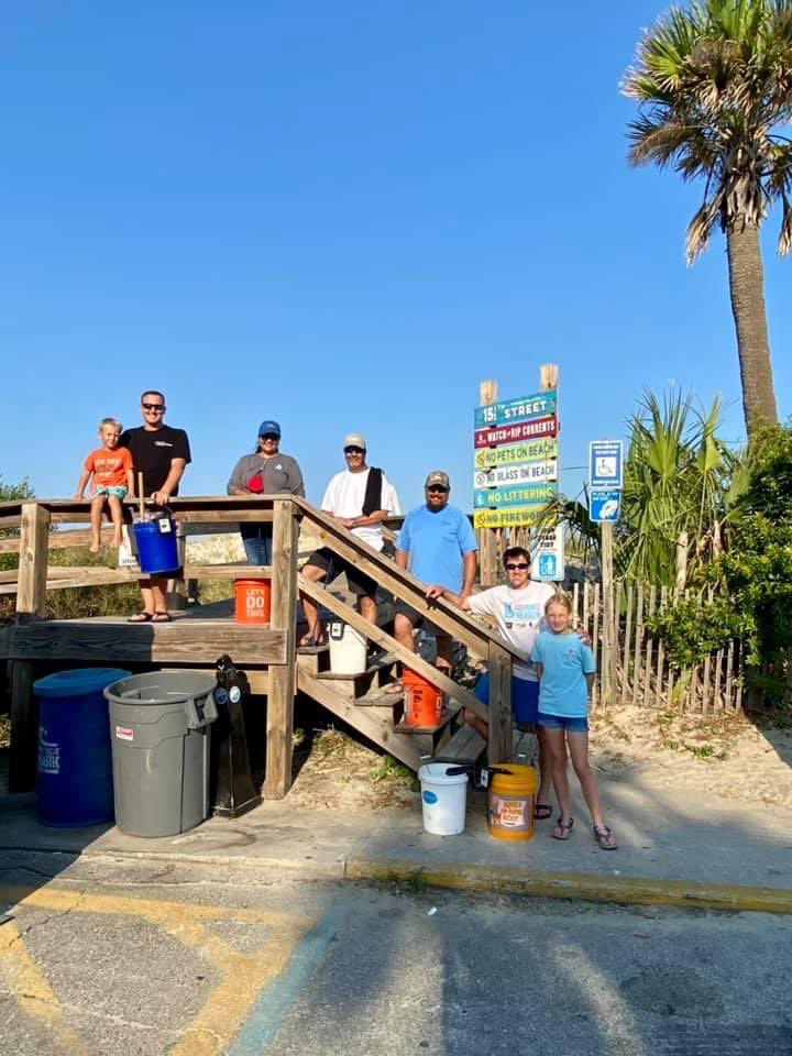 GeorgiaPower's tweet image. Georgia Power employees from the Savannah area helped at the 2021 Tybee Clean Beach Project and collected seven five-gallon buckets of trash from around the pier in less than two hours. 🏖🗑#WeHelpBecauseItsHome