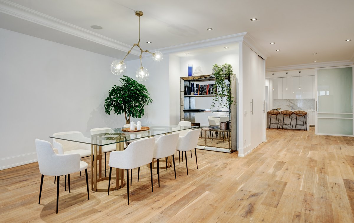 Parece que poco a poco todo va volviendo a la normalidad y eso sólo puede significar una cosa: vuelven las cenitas con invitados en casa. Largas sobremesas y lo mejor en la mesa para recuperar uno de los momentos buenos de la vida #ViveTuCasa #EstoEsUXBAN