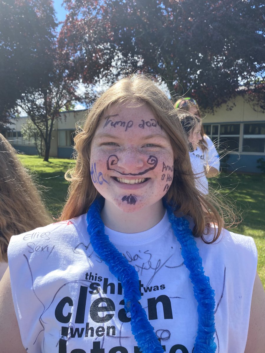 FMSCavaliers's tweet photo. Last Day of School at Fleming MS https://t.co/XUuyvD7bN1