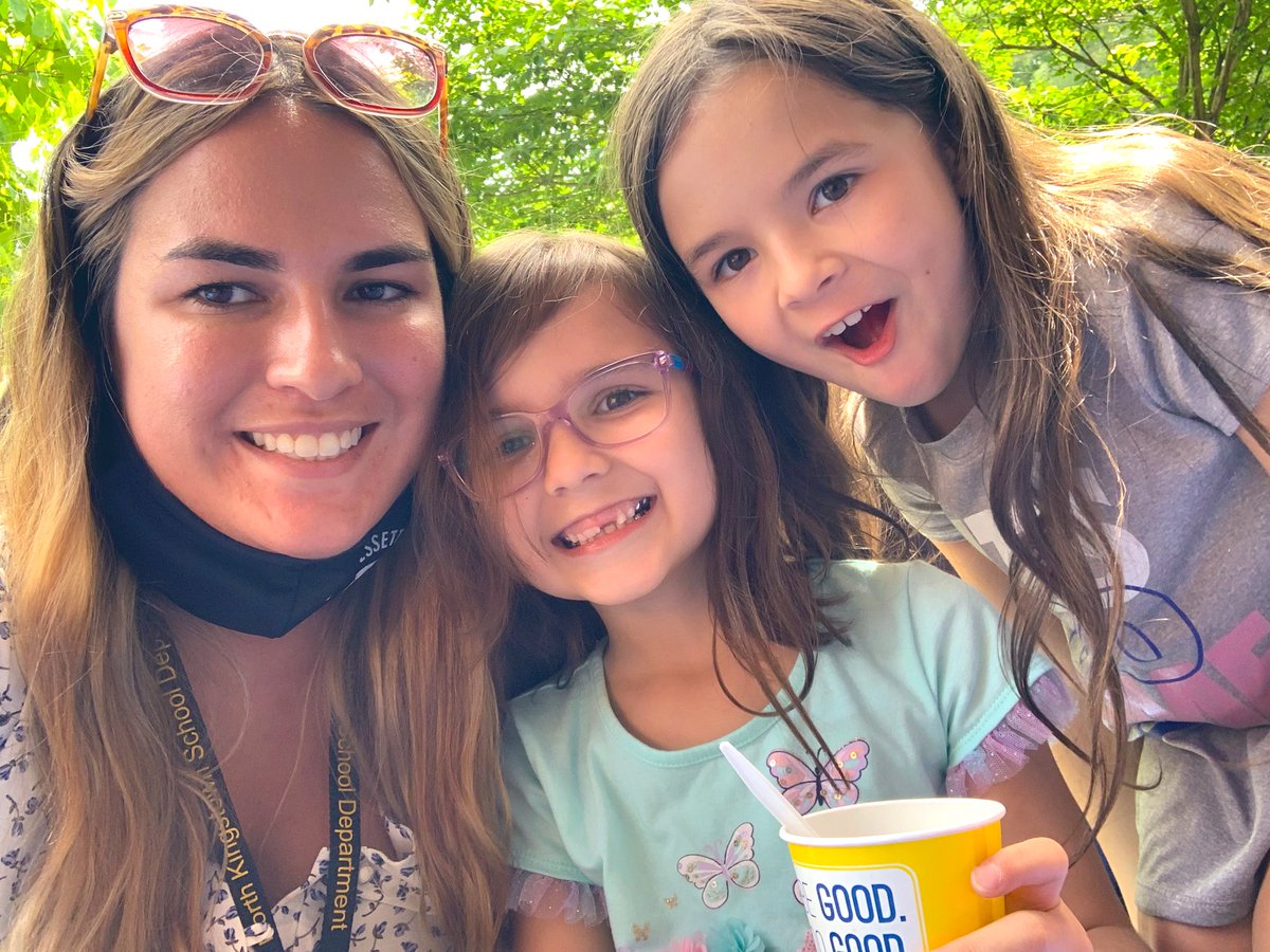 eml8reducator's tweet photo. Doesn’t get better than this ❤️❤️❤️ 
I got to see my friends laughing and playing together 😍 https://t.co/Fk2nXk4kCB