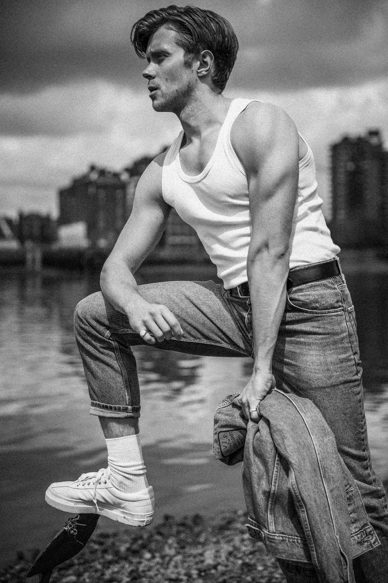 ⚓️⚓️⚓️ <a href="/robhouchen/">Rob Houchen</a>