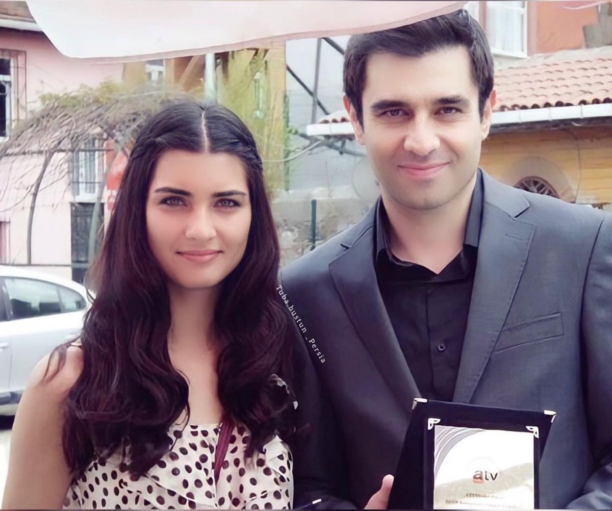 <a href="/cansellelcin/">Cansel Elçin</a> #Repost <a href="/tuba/">ً</a>.bustun_persia
My lovely Hasmur😍💞
They achieved The best Actress &amp; Actor &amp; best couple for #gonülçelen ♥️ it was a so popular series on that time and even now 💕
After years i watch it more &amp; more 📎❣️they were so sweet 💚
<a href="/TubaBustun/">Tuba Buyukustun</a> <a href="/cansellelcin/">Cansel Elçin</a> 💚