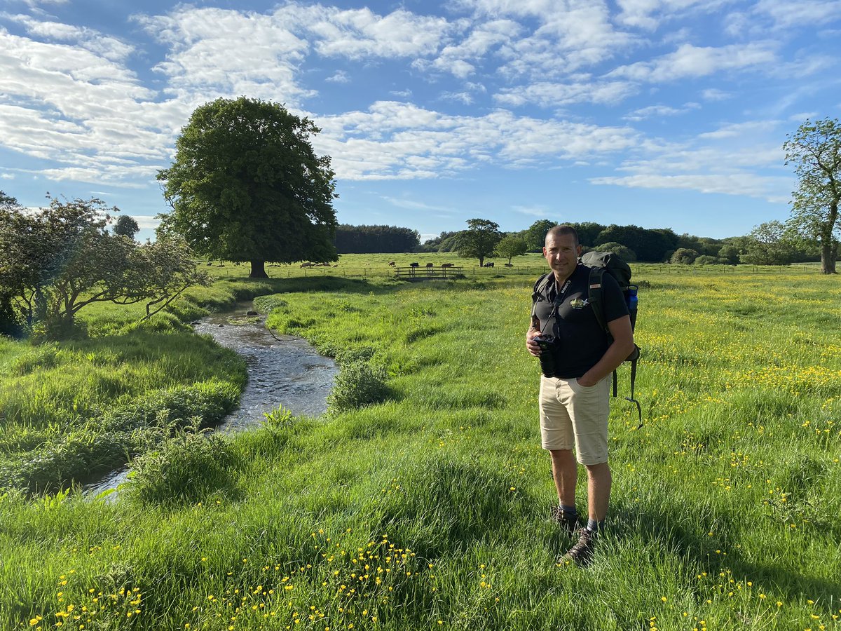 I’m in Lincolnshire, walking along the chalk stream, the River Bain, with otter expert, Stewart West. Glorious evening out here! #BritainByBike <a href="/TelegraphTravel/">Telegraph Travel</a>