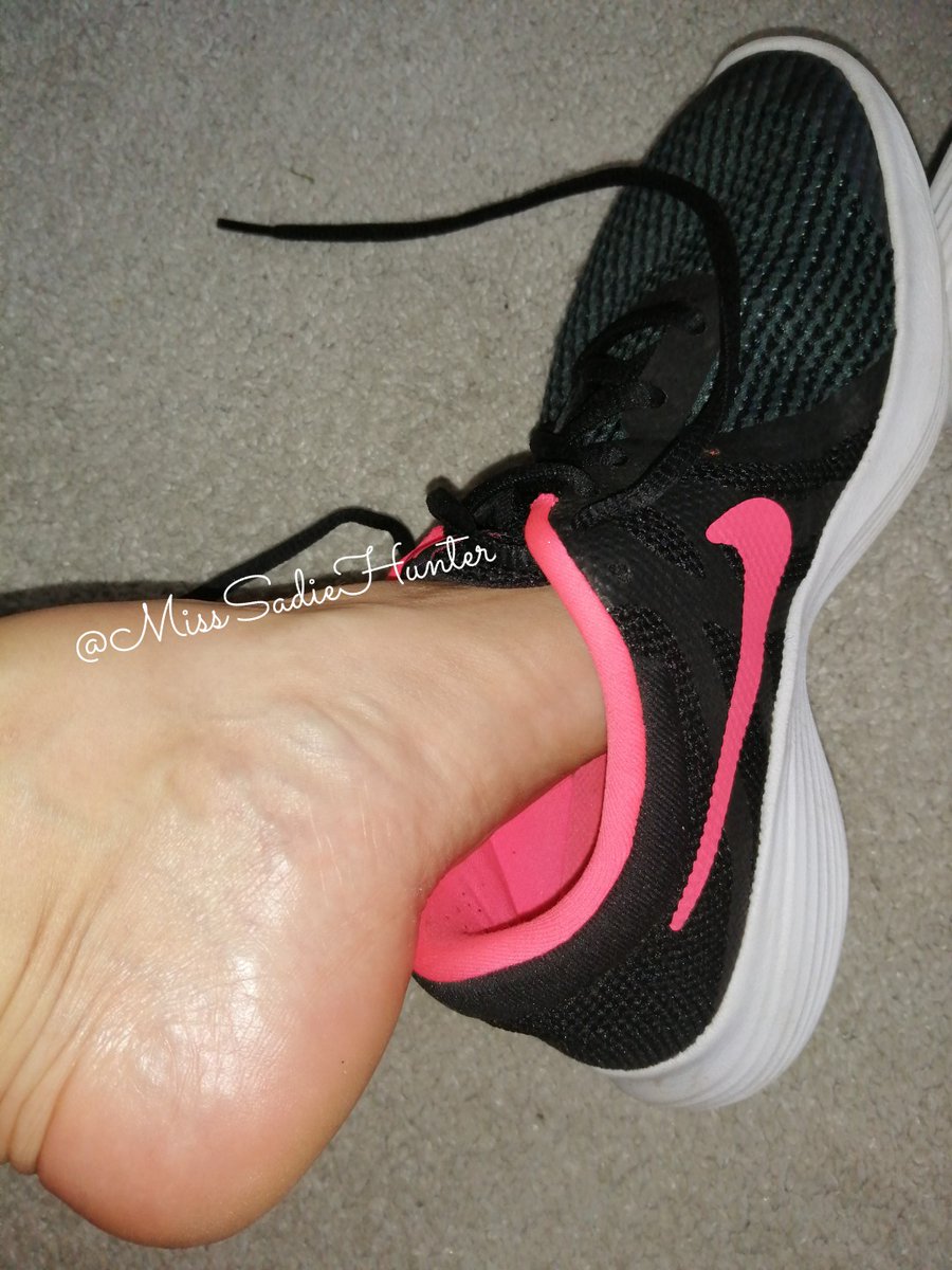 Miss Sadie Hunter (@misssadiehunter) on Twitter photo Gym done! #smellyfeet #sweatyfeet
<a href="/Afrenchpuppy/">RT๐ถโค๐9.6K</a>
<a href="/rt_feet/">Feet RT PROMO (Road to 100K)</a>
<a href="/a120mph/">๐ฅ| Unowned PIGGY | ๐ฅ</a>
<a href="/findom4feet/">RT Slave & Promo 16.1K</a> Gym done! #smellyfeet #sweatyfeet
<a href="/Afrenchpuppy/">RT๐ถโค๐9.6K</a>
<a href="/rt_feet/">Feet RT PROMO (Road to 100K)</a>
<a href="/a120mph/">๐ฅ| Unowned PIGGY | ๐ฅ</a>
<a href="/findom4feet/">RT Slave & Promo 16.1K</a>