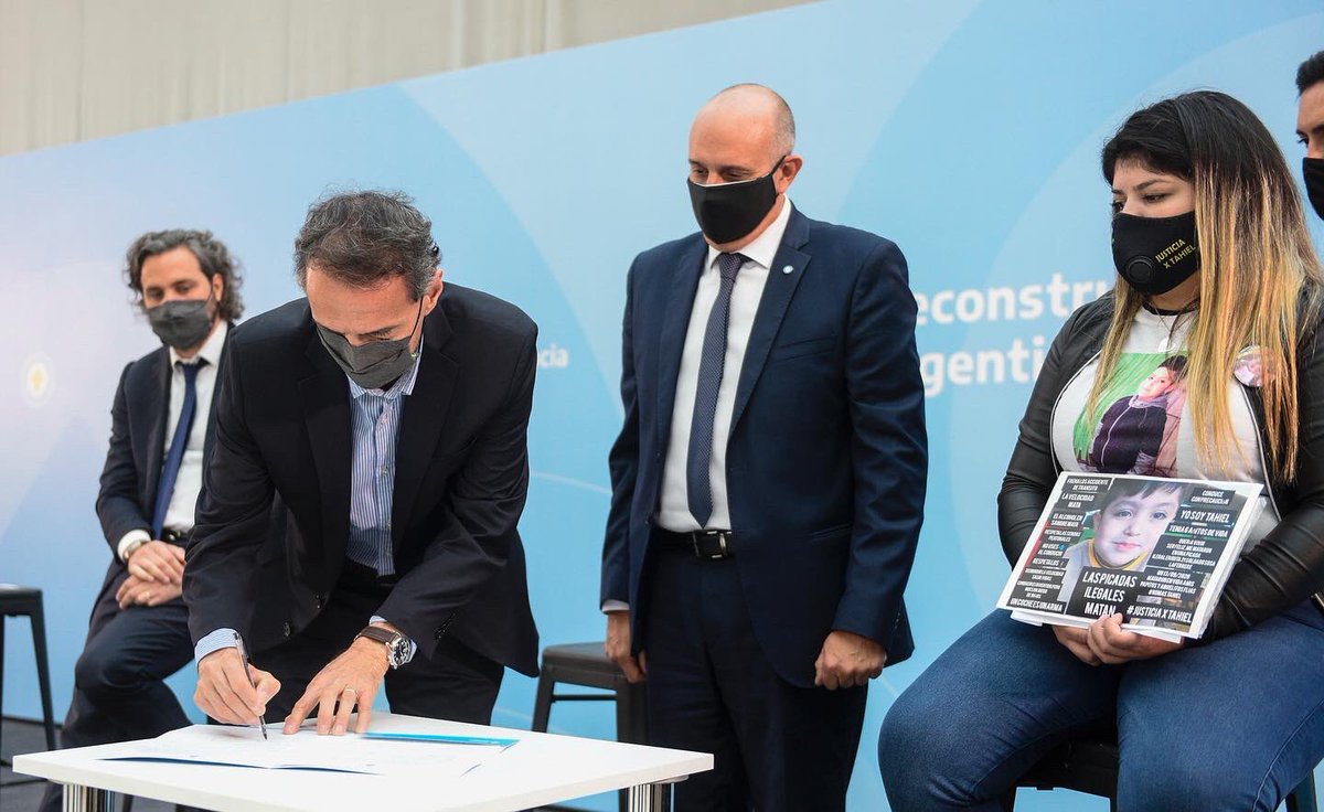 Esta es la lucha que vienen llevando adelante muchas familias y organizaciones como <a href="/malditaspicadas/">Malditas Picadas</a>, que nos convoca a la responsabilidad individual, pero también a ser un gobierno mejor y más articulado para que la Argentina pueda ir reduciendo estos hechos tan dolorosos.