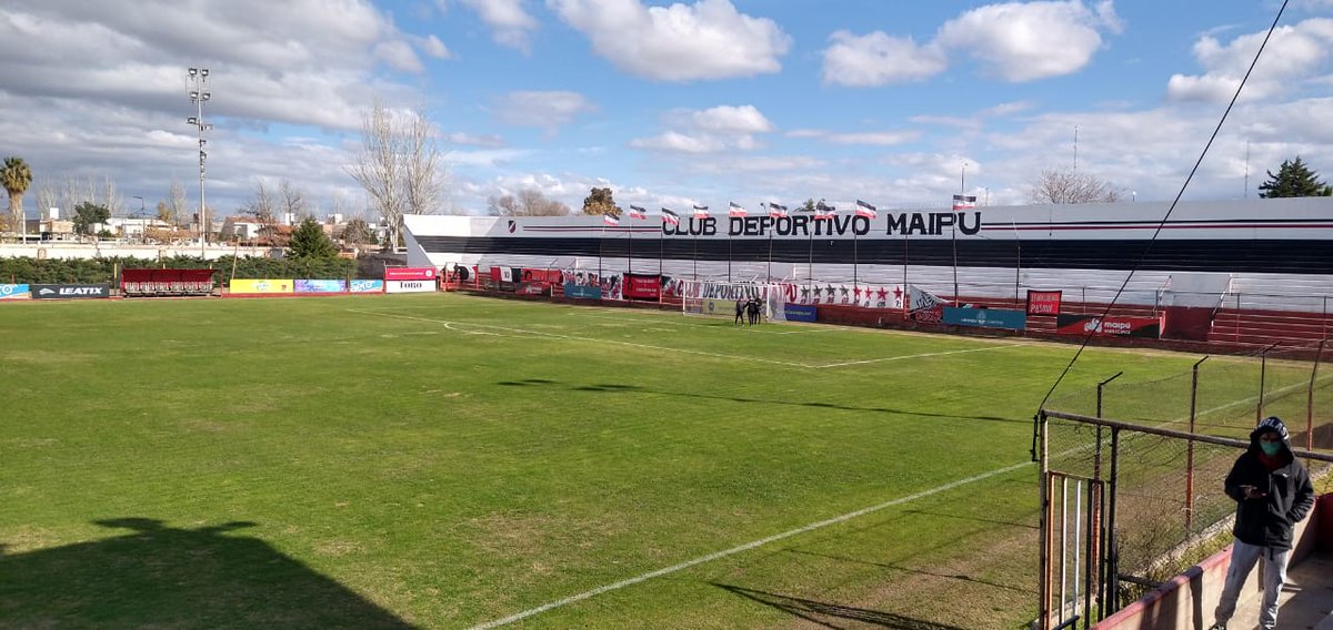 mundoascenso's tweet photo. #PrimeraNacional #ZonaA #Fecha11 

Asi luce el estadio #OmarSperdutti

A las 15 hs juegan #DeportivoMaipu y #Chacarita por @CristianGMolina https://t.co/MiH9I889t0