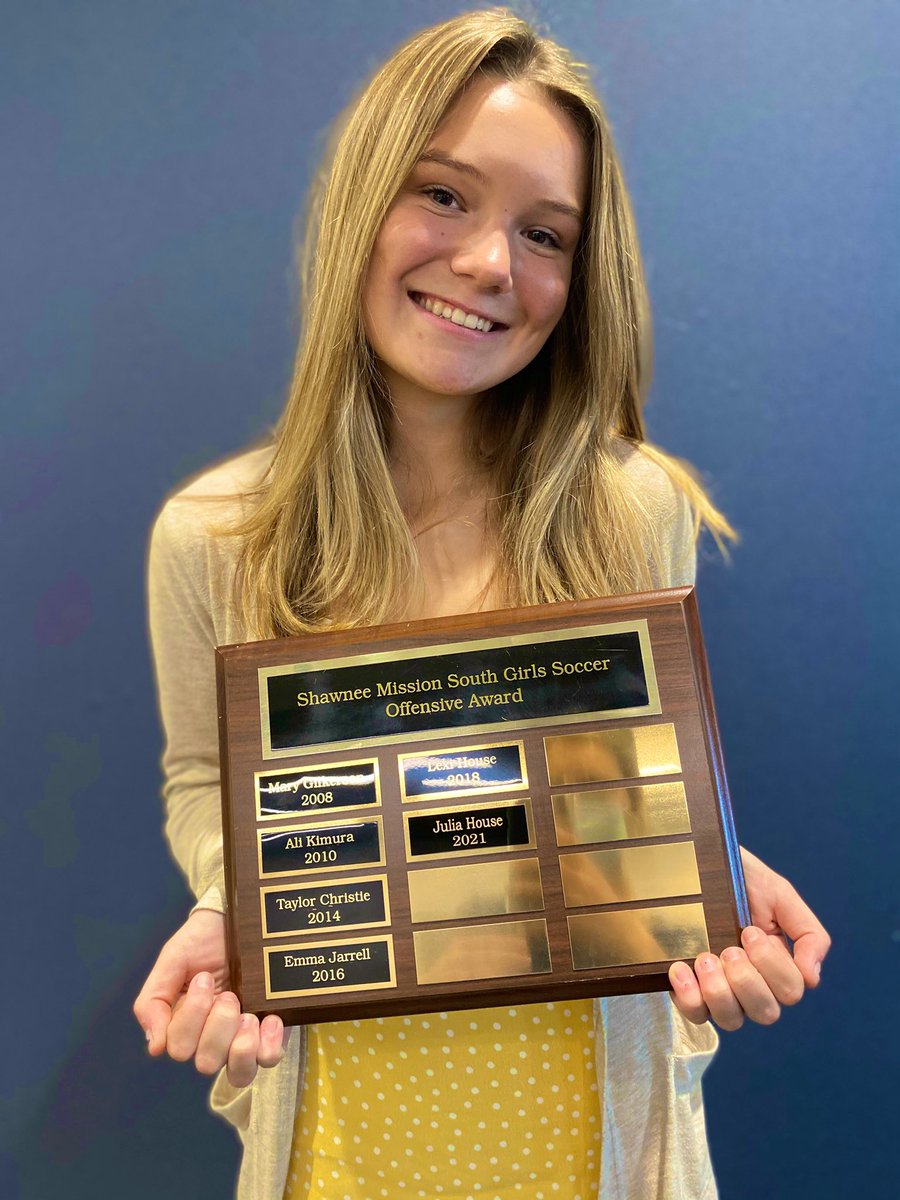 Julia House tweet media