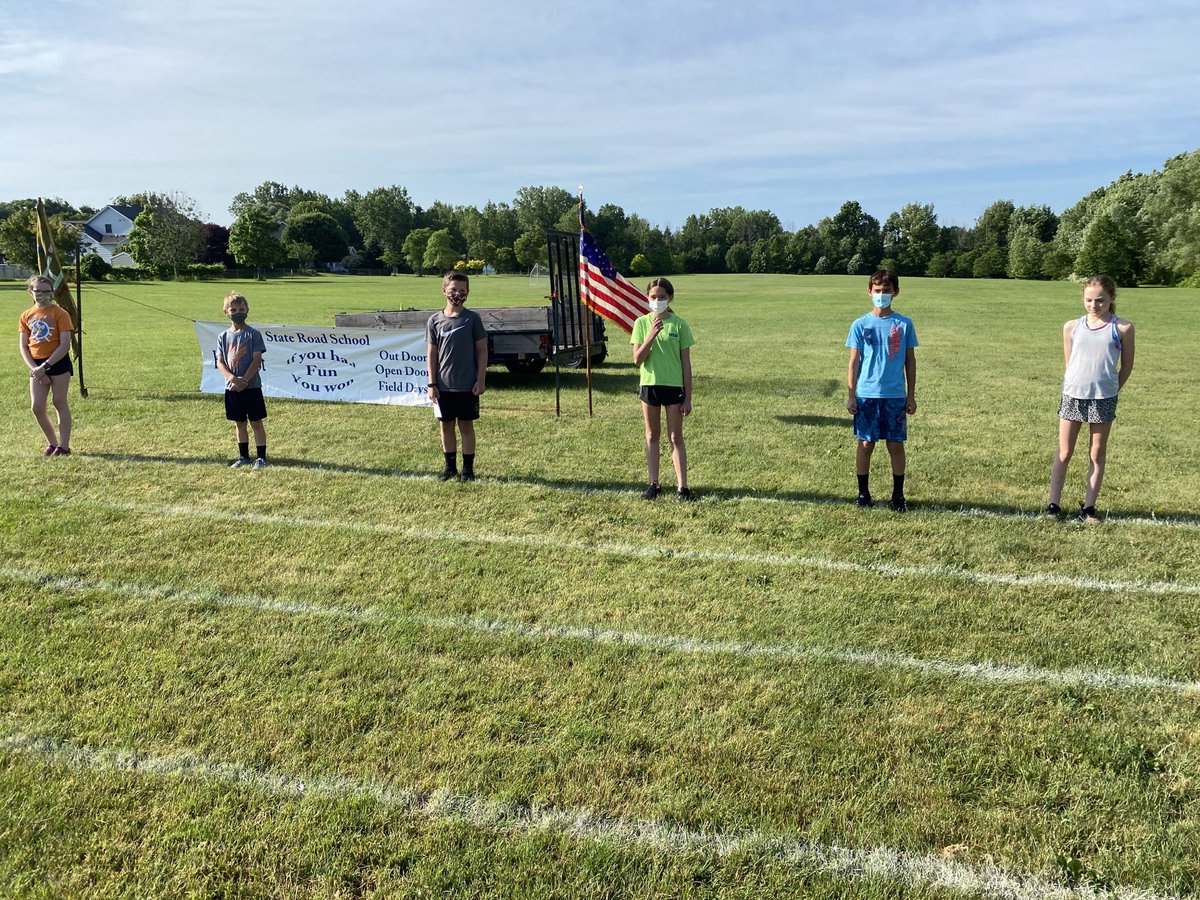 Our fourth grade captains for this years field day! All of our students did outstanding! We are so proud!