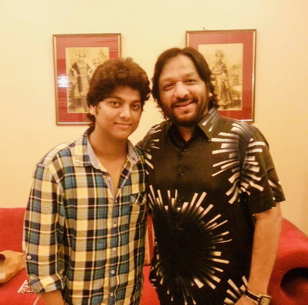 Happy Birthday to my favourite legendary singer and Pure soul person Roopkumar Rathod Sir 💐 @RoopkumarRathod