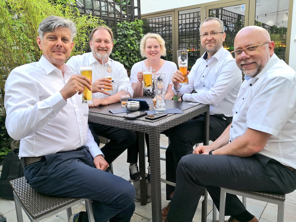 ZELLCHEMING's tweet photo. A BIG thank you to all sponsors and partner companies, speakers and participants - you all made the #zellcheming #virtualdays an outstanding #event! Cheers, and see you again next year! https://t.co/k1DK7FnT06