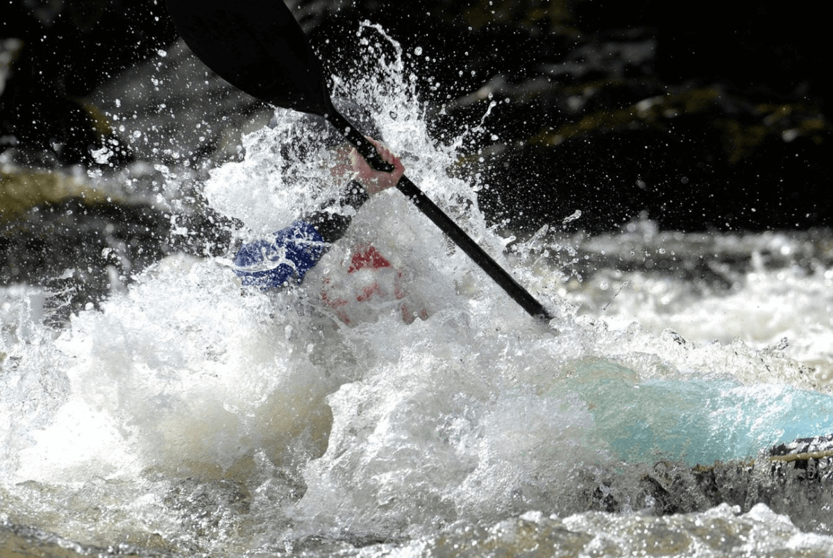 turquoisebear's tweet photo. Whitewater season on the glorious Rio Grande lasts from March to October, and there are plenty of ways to experience the fun and excitement no matter your skill level. Here are just a few of the best whitewater activities around Santa Fe, NM. 
https://t.co/MqZAEtQzri https://t.co/TfXvRBy30k