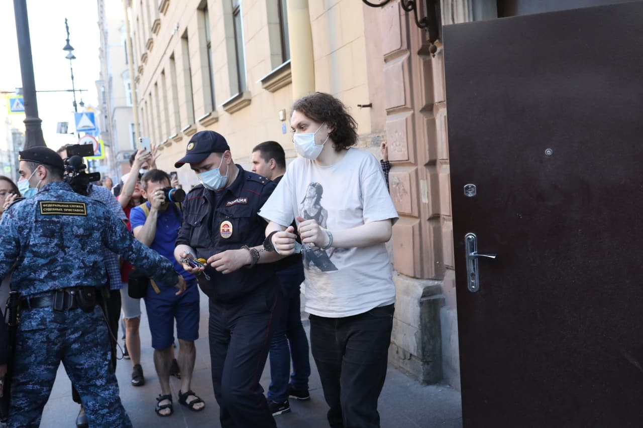 E3ikb1AXEAMFusK?format=jpg&name=large