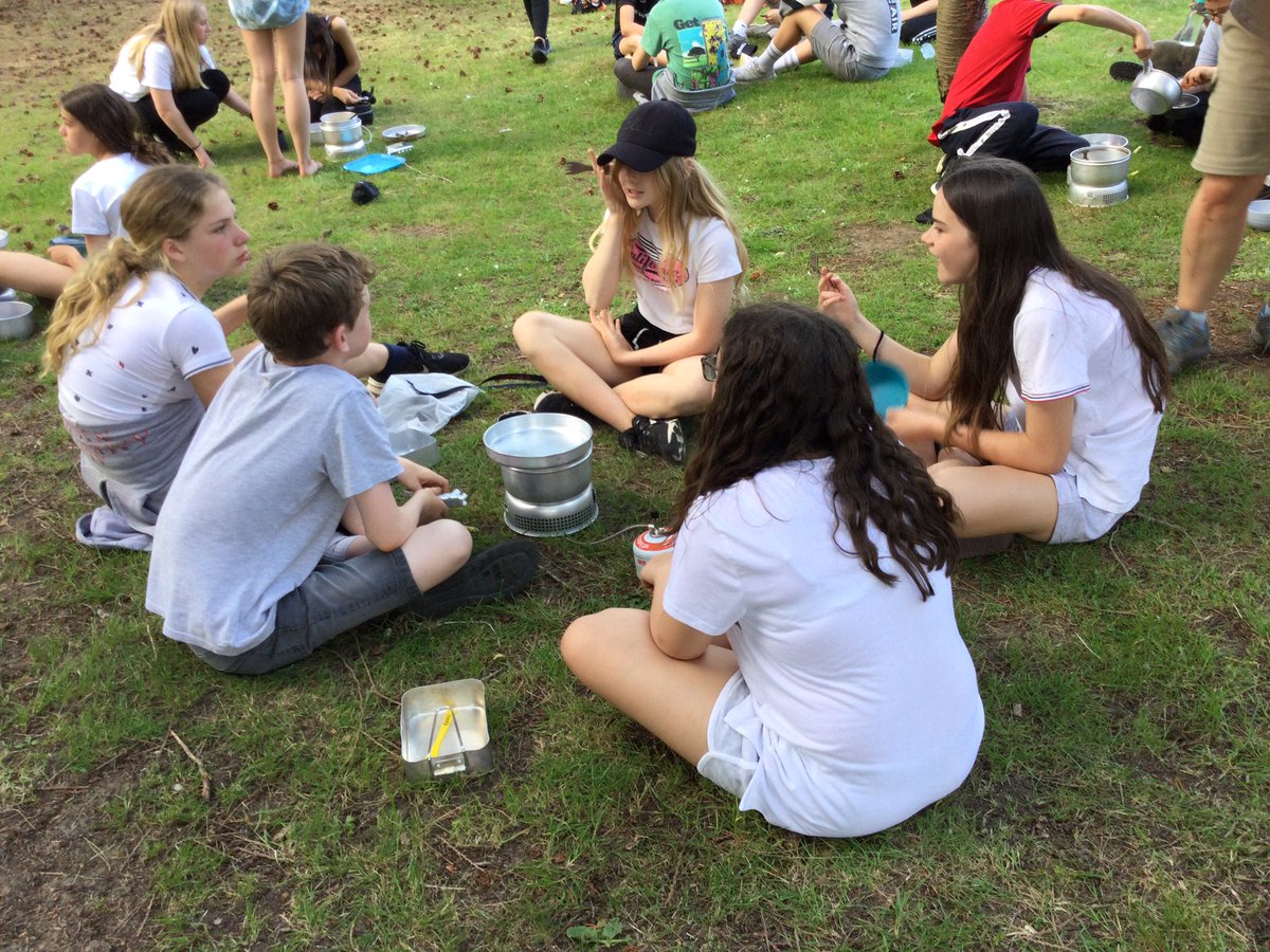 RH7 Lower School tweet media