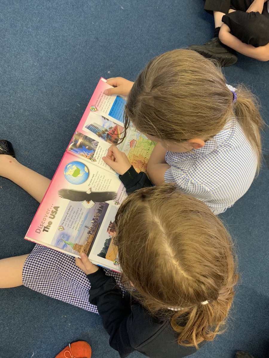 Year2Chalgrove's tweet photo. More #geography on Thursday afternoons this term. Today Year 2 enjoyed learning about and locating deserts! @ChalgroveSchool https://t.co/17cjVF8nBn