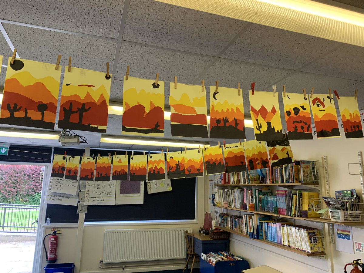 Year2Chalgrove's tweet photo. We even created some desert inspired art! @ChalgroveSchool https://t.co/2cAw7Q7THS