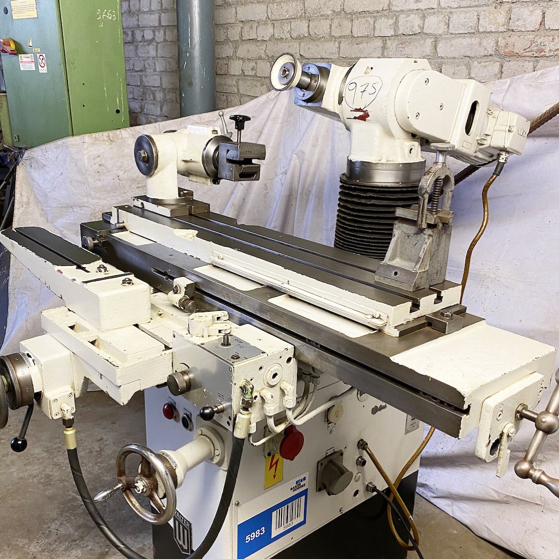 LibertyMetMach's tweet image. Tool &amp;amp; Cutter Grinder - Walter (Germany) - Table Size 915 mm x 180 mm

#toolcuttergrinder #toolandcuttergrinder #toolandcuttergrinding #grinding #toolgrinder #cuttergrinder #walter #waltertoolgrinder #waltermachines #waltermachine #grindingmachine #manualmachine #toolgrinding