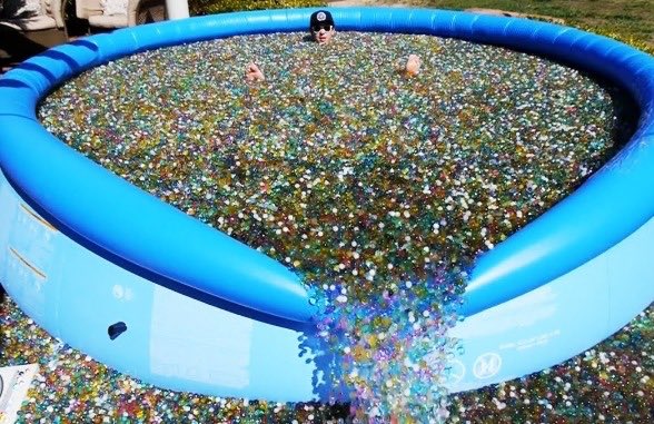 #loki spoilers

thanos: i possess all infinity stones! i’m the most powerful being in the universe! 

the tva: