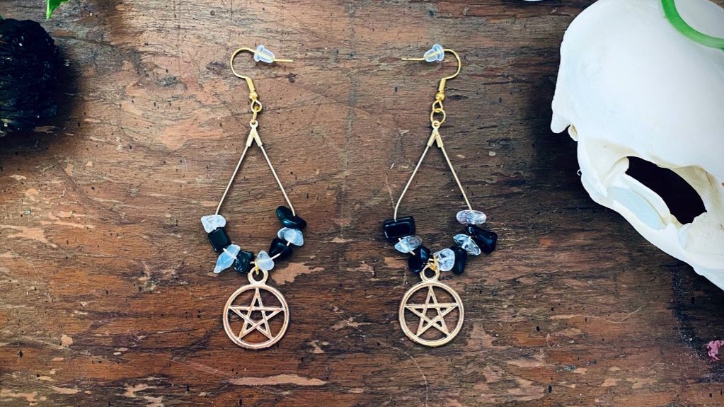 WWishings's tweet photo. 🌙 crystal earrings 🌙

✨ crystal earrings ✨

🤍 crystal earrings 🤍

🌈 link below + in my bio 🌈 https://t.co/Ev1cfnKHvy