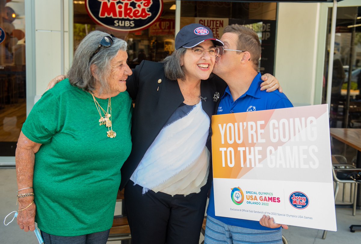 Daniella Levine Cava tweet media