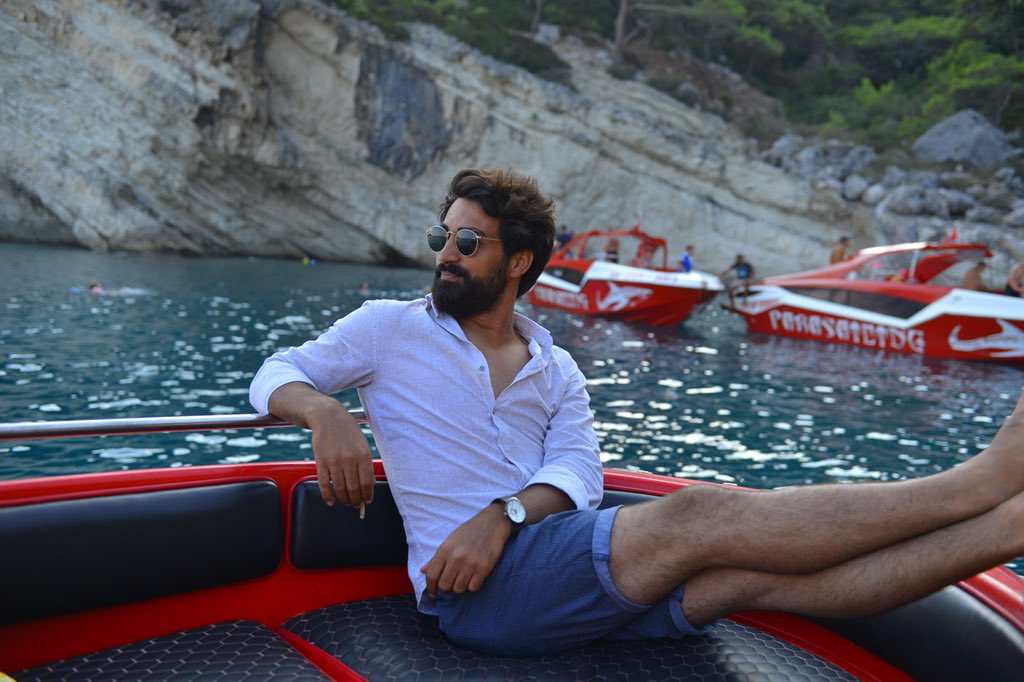 vedat (@jtenyaandfrover) on Twitter photo 