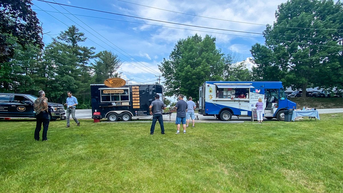 A bunch of the Wire Belt Team was able to safely get together outside yesterday at the Londonderry Headquarters to catch up with each other and enjoy some great food from Cheese Louise and the Curb Appeal Meals food trucks. https://t.co/ALO4139oDQ