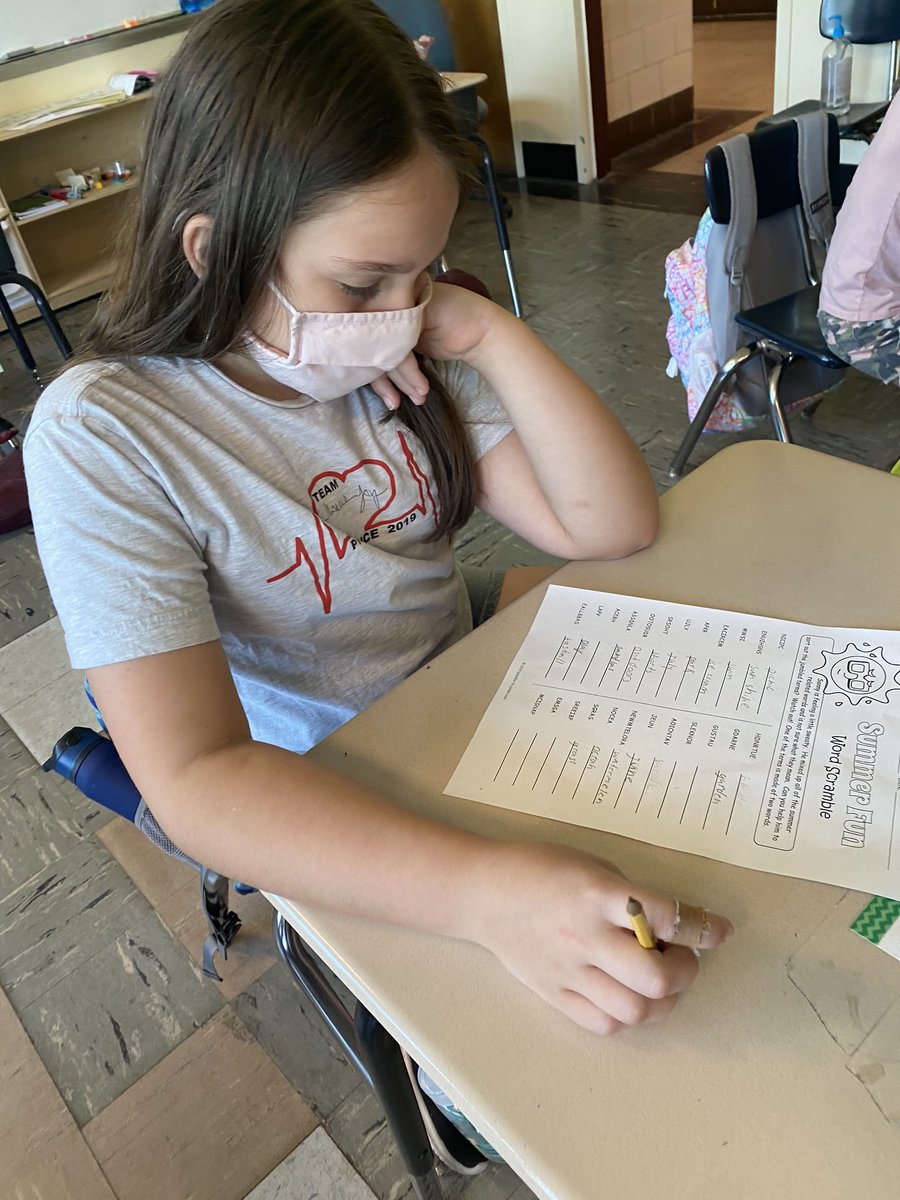 mlieberman89's tweet photo. The students were deep in thought trying to figure out how to unscramble the summer fun words today ! @esbrownschool @superswansea16 https://t.co/95wNttSt4P