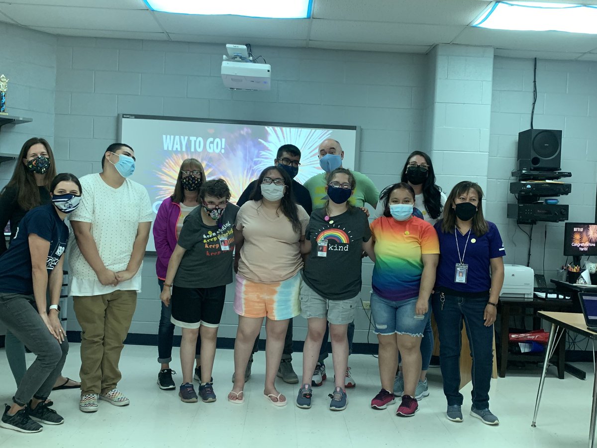 d94transition's tweet photo. Congratulations to our good friend Yarib on her last day of Transition! Yarib has accepted a position at @ProjectSEARCHHQ for next school year. We are so proud of you! https://t.co/JoWbW6Dyr9