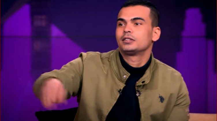 بوابة الوفد فيديو.. شبيه عمرو دياب يكشف رد فعل الهضبة عند لقائهما الأول