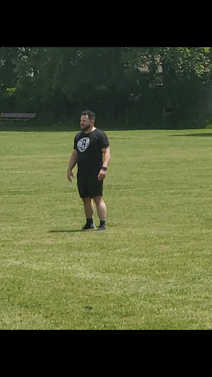 kenneth_haskins's tweet image. Love my job and my team. @MrDenmead @MsReynoldsMath @marisa_saccardo @KenRose1011 Glad that we can send our seniors off with a moment I hope they will never forget