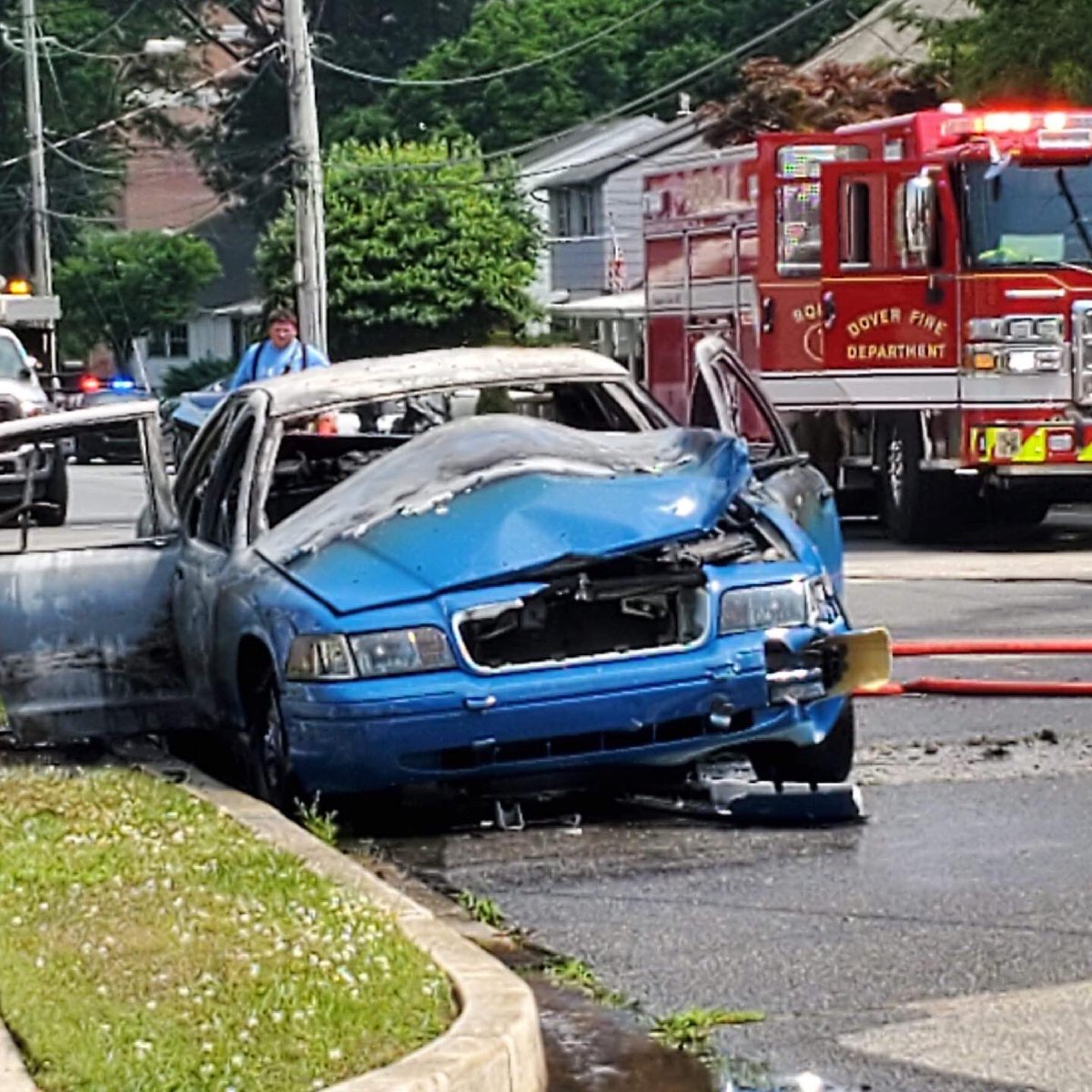 Car Fire today on South Bradford St. #doverfire #kentcountyfire #piercemfg #SquadGoals