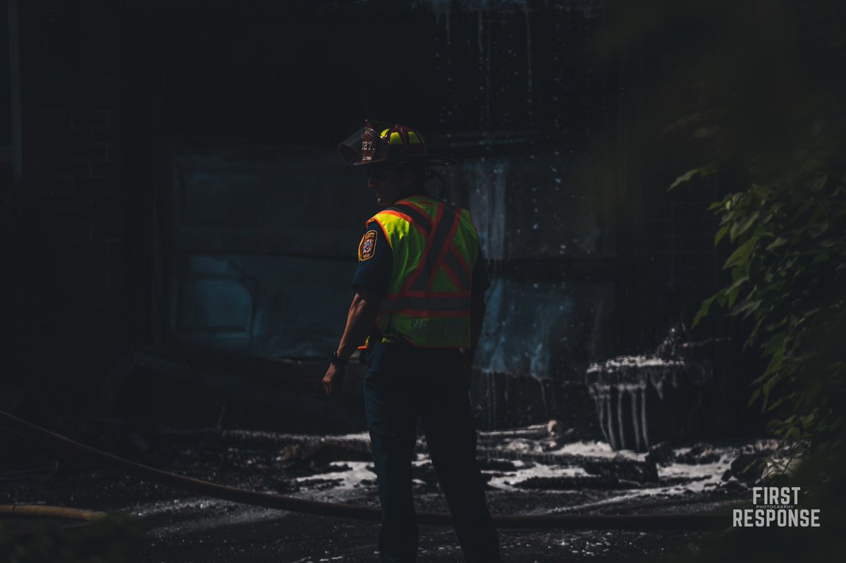 FirstResponseP1's tweet photo. Hard times donβt create heroes. It is during the heard time that a hero is revealed.
β’
β’
#whitchurchstouffvillefire #wsfes #firedepartment #fd #firefighters #firetrucks #engine #fire #structurefire #emergencyservices #stouffville #yorkregion #ontario #canada https://t.co/OXP88gl1ab
