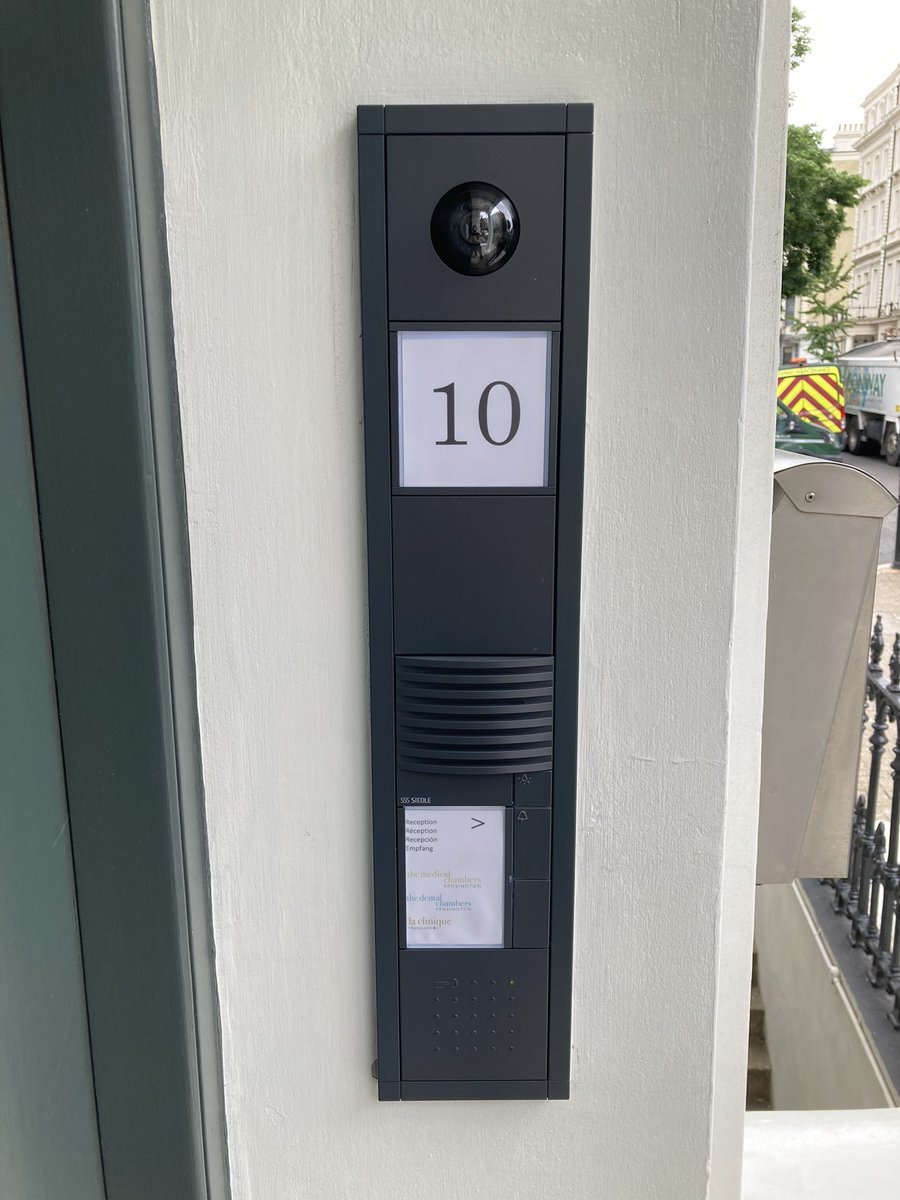PrestigePSS's tweet photo. @PrestigePSS Time for a facelift.  Today’s upgrade of an existing @siedle_com  @JUNGLONDON vario intercom panel.  The AG finish certainly complements the entrance to this period London property.  #london #architecture https://t.co/LVPWtUH9FJ