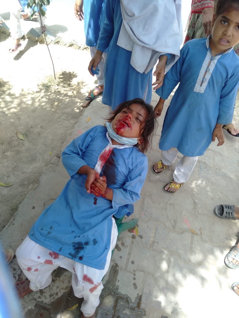 Hariskh86773996's tweet photo. #CancelExamsSaveLives Kuch Sharam Kro Kuch Haya Kroooo . Government Should Close all Educational Institutes ...#heatstroke  it will be Horrible Consequences further https://t.co/lf82F32qEL