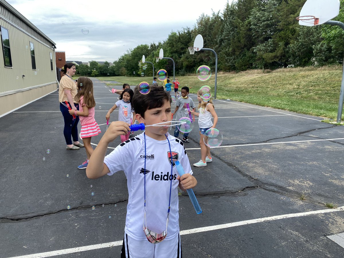 Bubble day fun in second grade! 😃