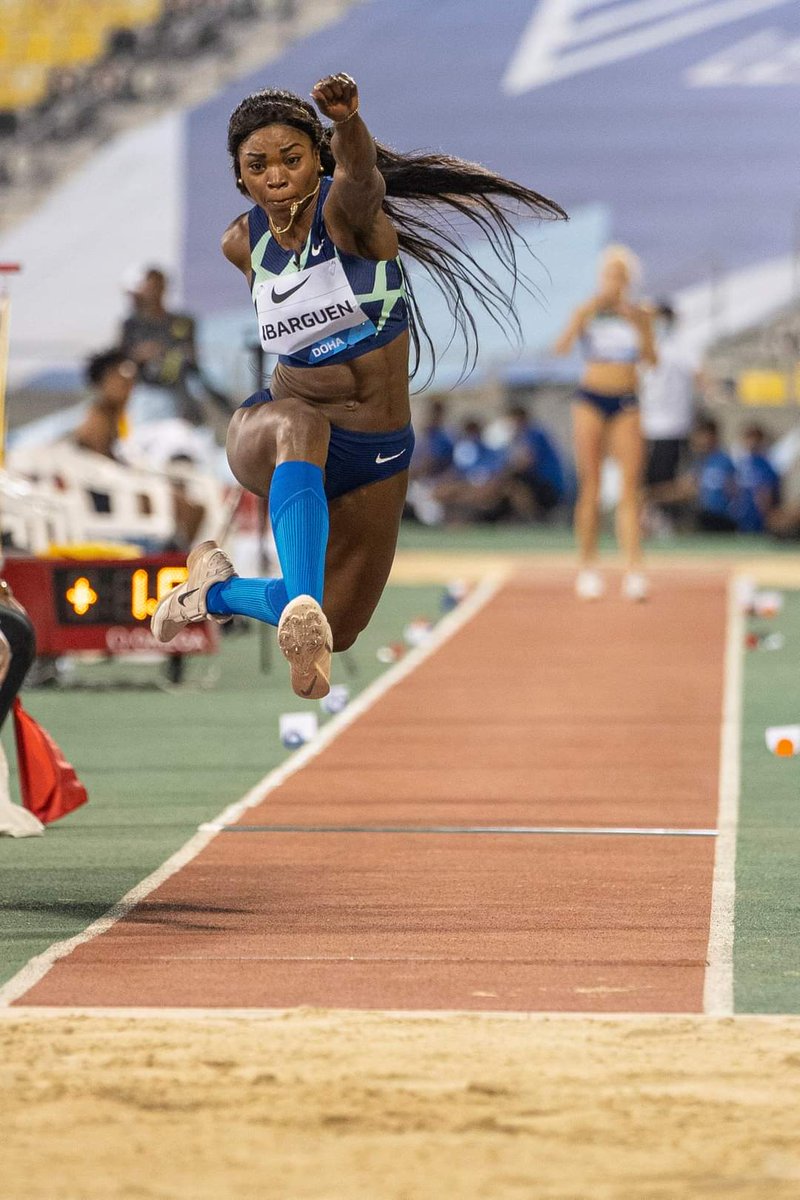 #ULTIMAHORA
Nuestra super atleta colombiana Caterine Ibarguen finalizó en la octava posición del salto largo de la liga diamante de Florencia, con una marca de 6.10 m en su primer y segundo intento, convirtiéndose en su mejor registro de la temporada actual. GRANDE CAMCAMPEONA!!!