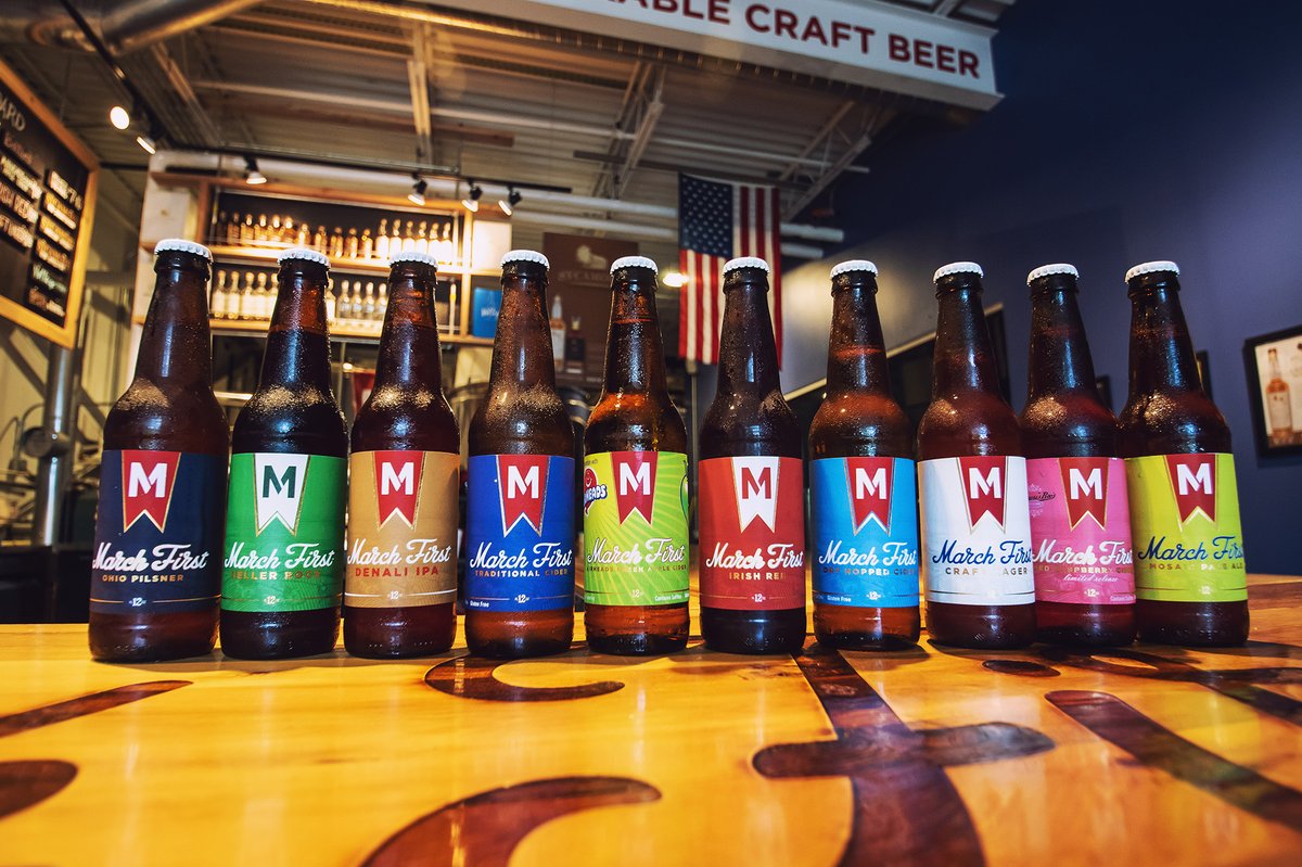 marchfirstbrew's tweet photo. #ThrowbackThursday! What a blast from the past! Remember some of these bottles from back in the day? #M1Brew https://t.co/Jn8lMmrBuU