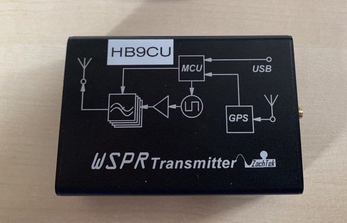 IntlWspr's tweet photo. Correction, thanks to some internal Hardware mods (LPFs), the #WSPR #Beacon now also supports the 17m Band, which is 8 Bands in one device! 80,40,30,20,17,15,12 and 10m with proper overtone suppression. All WSPR Beacons will contain the modification #hamradio #hamr #hfprobing https://t.co/ISObHzEtiQ