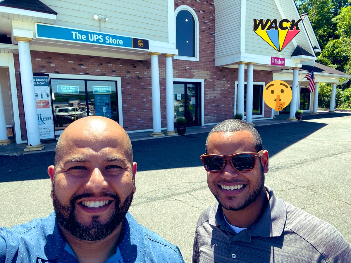 We’re ready for a #streetfight. The other guys better watch out!! Let’s gooo! #ppvportsarethebest #EastmeansBiz <a href="/Jrod1659/">Juan Rodriguez</a> <a href="/mlightcanarelli/">Michelle Light</a> <a href="/CherieK18/">Cherie Woods-Krebs</a> <a href="/stephenvergine/">Stephen Vergine</a> <a href="/judy_cavalieri/">Judy Cavalieri</a> <a href="/Ang_Rutherford1/">Angela Muñiz Rutherford</a> <a href="/klane1202/">Kris Lane</a> <a href="/marcellobenny/">Benjamin Marcello</a>